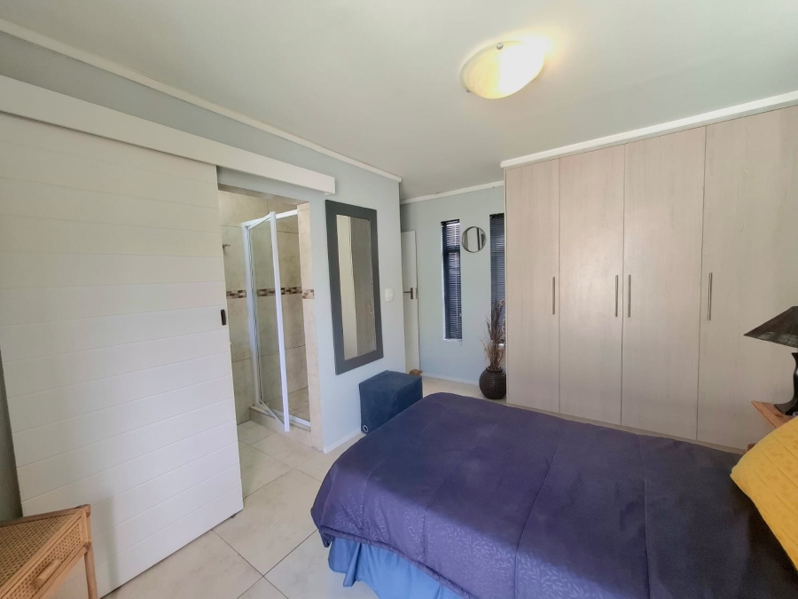 2 Bedroom Property for Sale in Nahoon Valley Park Eastern Cape